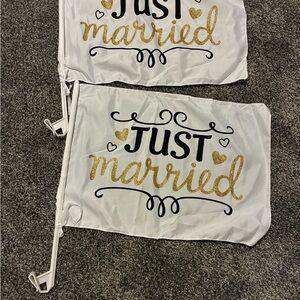 Just Married Car Flags in White and Gold